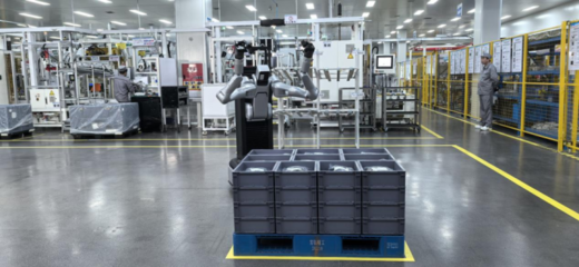 智元機器人引領行業變革 人形機器人商業化落地與產業鏈協同新篇章